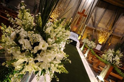 Saiba como Escolher Arranjos de Flores para Casamentos