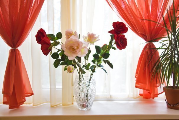 Decoração com Flores Artificiais – Uma Alternativa Econômica