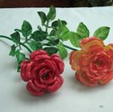 Aprenda a criar flores artificiais em casa com a Giuliana Flores