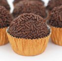 Presenteie com deliciosos brigadeiros