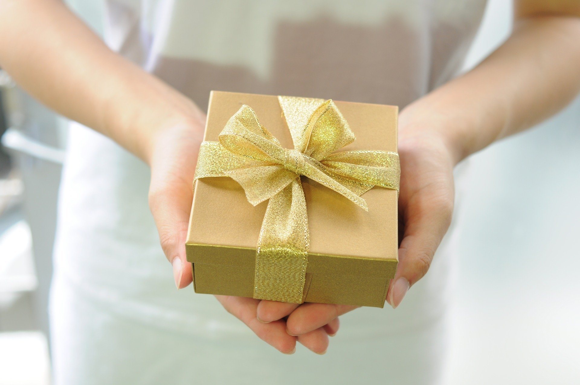 Compre Presentes Baratos Sem Sair de Casa