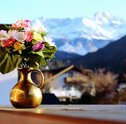 Decoração com Flores Artificiais – Aprenda a Fazer!