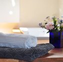 Confira Dicas de Como Decorar o Banheiro com Flores