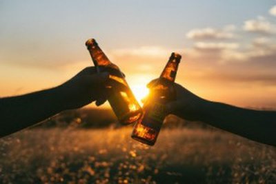 Presente com Bebidas — Ideias de Presentes Para Quem Gosta de Beber