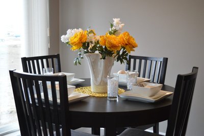Dicas dos Melhores Vasos e Flores para Mesa de Centro