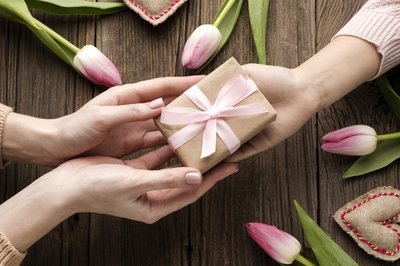 Venda Online de Flores com Entrega Segura — Fica em Casa com a Giuliana Flores!