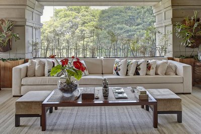Salas Decoradas com Arranjos de Flores
