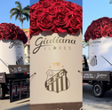 Giuliana Flores e Santos Futebol Clube se unem em ação inesquecível que floriu Santos e encantou o CT Rei Pelé